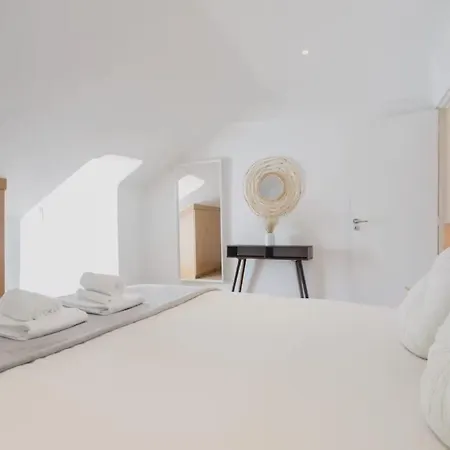 Casa Trinitaria Апартаменты Лиссабон